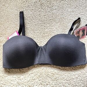 Maidenform Wireless Strapless Balconette Neckline Convertible Black Bra 34B NWT